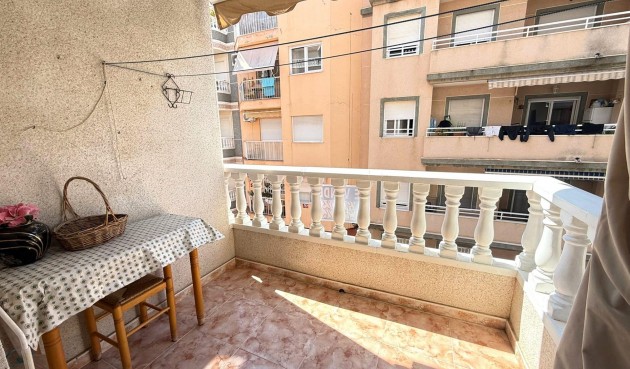 Återförsäljning - Apartment -
Torrevieja - Playa del Cura