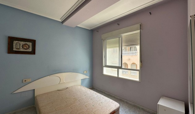 Återförsäljning - Apartment -
Torrevieja - Estacion De Autobuses