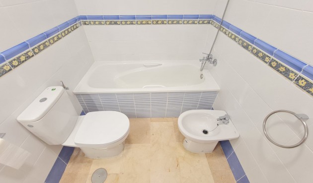 Återförsäljning - Bungalow -
Villamartin - Costa Blanca