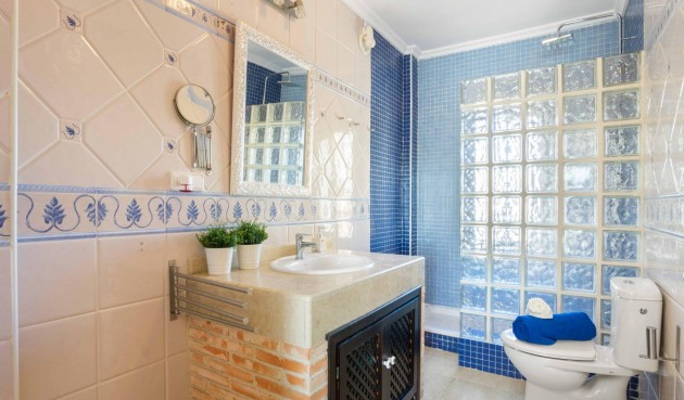 Brukt - Town House -
Orihuela Costa - Los Almendros-la Florida