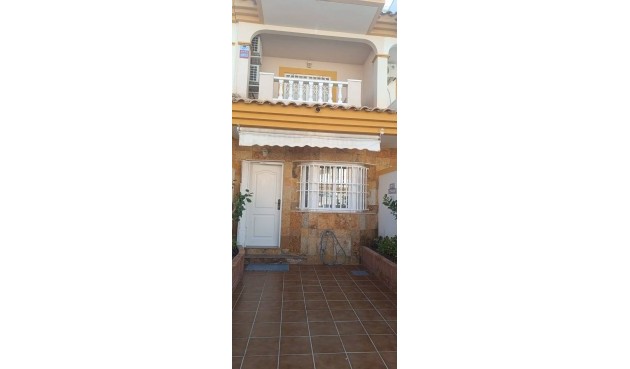 Återförsäljning - Town House -
San Pedro del Pinatar - Los Peñascos-el Salero-los Imbernones