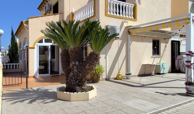 Återförsäljning - Bungalow -
Orihuela - Urbanización Perla Del Mar