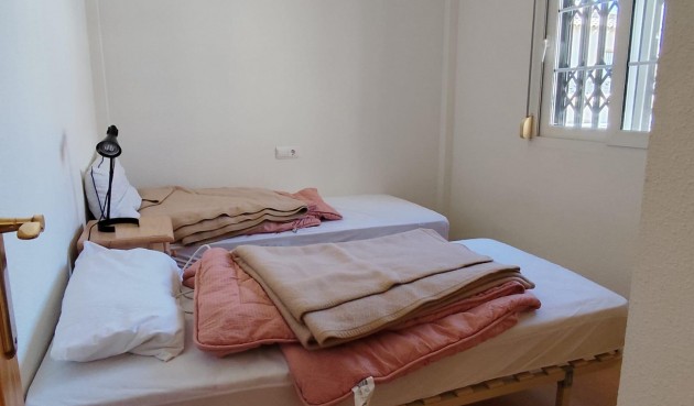 Återförsäljning - Bungalow -
Orihuela - Urbanización Perla Del Mar