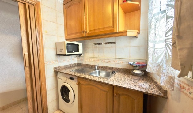Återförsäljning - Apartment -
Torrevieja - PARQUE DE LAS NACIONES