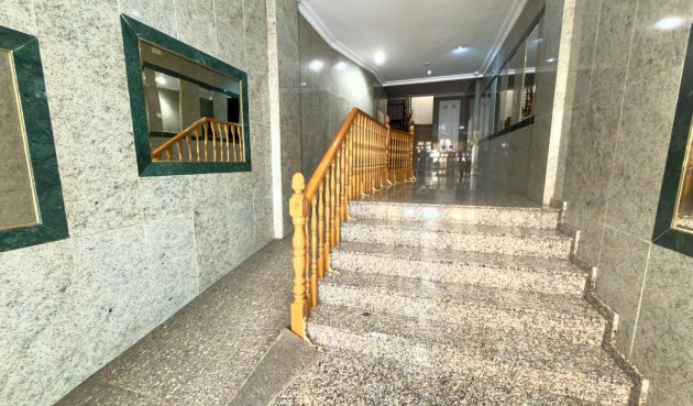 Återförsäljning - Apartment -
Torrevieja - PARQUE DE LAS NACIONES