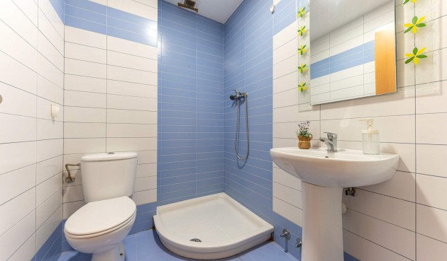 Brukt - Apartment -
Alicante - Carolinas Bajas