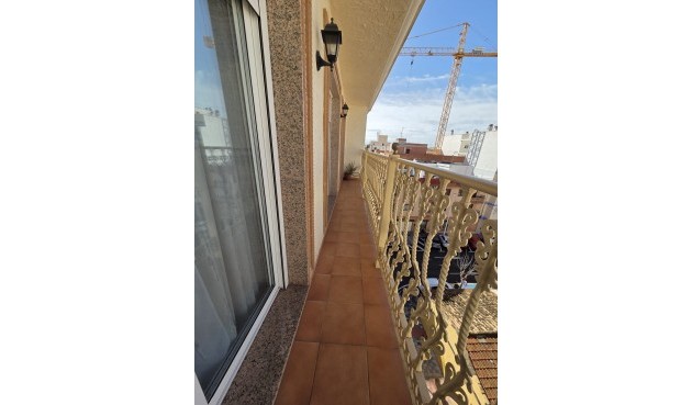 Återförsäljning - Apartment -
Torrevieja - Costa Blanca