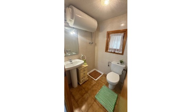 Återförsäljning - Town House -
Orihuela Costa - Costa Blanca