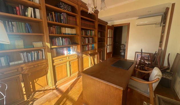 Återförsäljning - Apartment -
Alicante - Costa Blanca