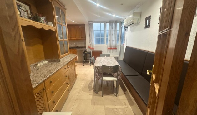 Återförsäljning - Apartment -
Alicante - Costa Blanca