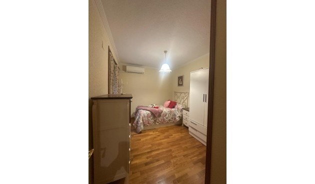 Återförsäljning - Apartment -
Alicante - Costa Blanca