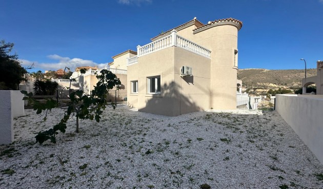 Återförsäljning - Villa -
El Campello - Costa Blanca