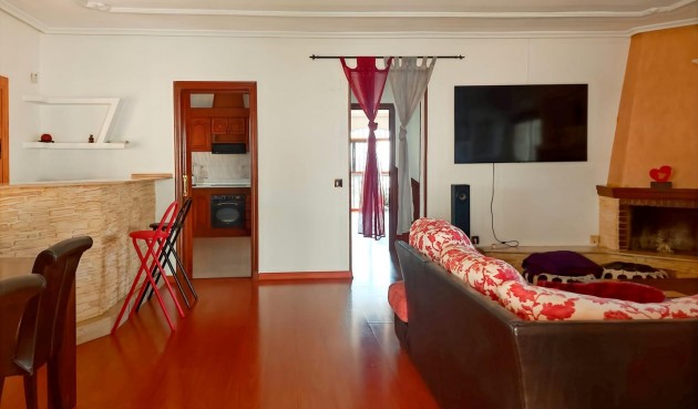 Återförsäljning - Villa -
Torrevieja - Costa Blanca