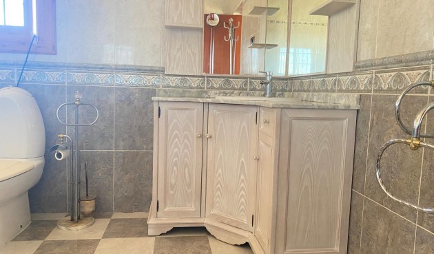 Återförsäljning - Villa -
Torrevieja - Costa Blanca