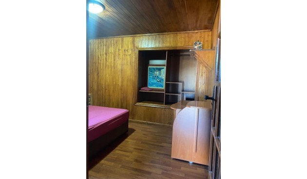 Återförsäljning - Villa -
Torrevieja - Costa Blanca