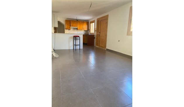 Återförsäljning - Villa -
Torrevieja - Costa Blanca