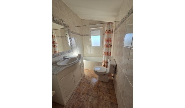 Återförsäljning - Villa -
Alicante - Costa Blanca