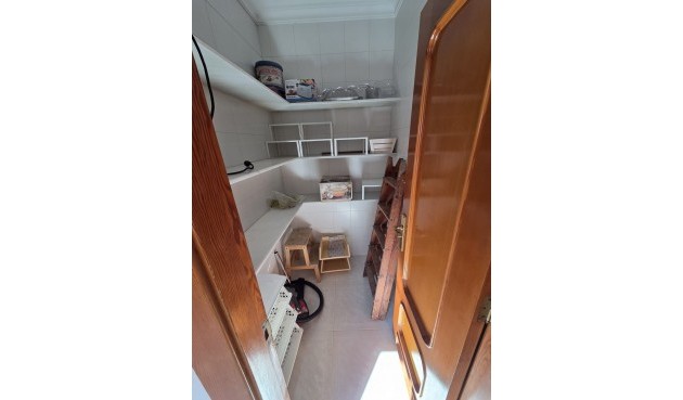 Återförsäljning - Villa -
Alicante - Costa Blanca