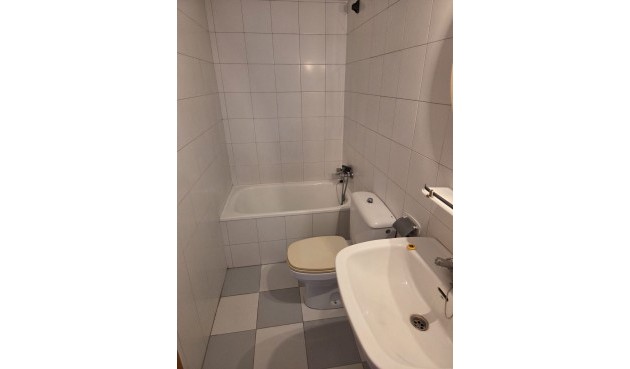 Återförsäljning - Villa -
Alicante - Costa Blanca