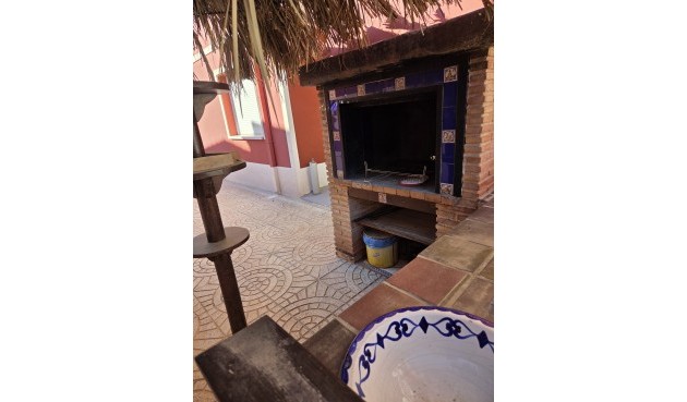 Återförsäljning - Villa -
Alicante - Costa Blanca