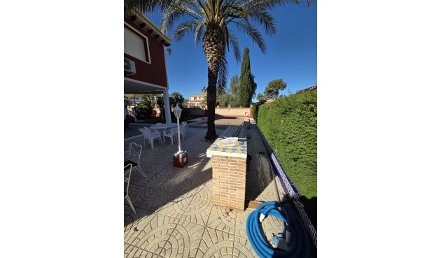 Återförsäljning - Villa -
Alicante - Costa Blanca