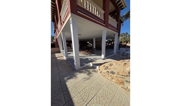 Återförsäljning - Villa -
Alicante - Costa Blanca