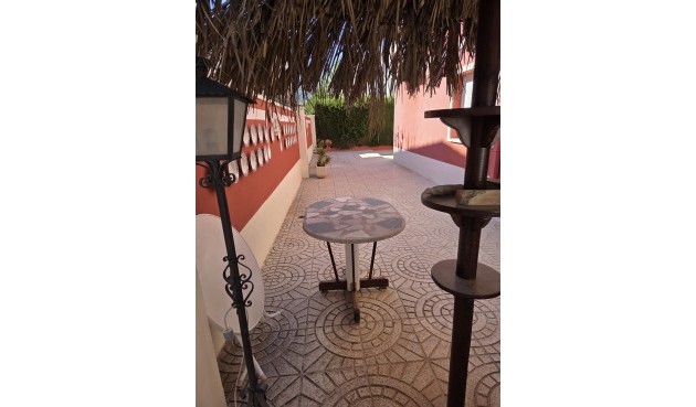 Återförsäljning - Villa -
Alicante - Costa Blanca