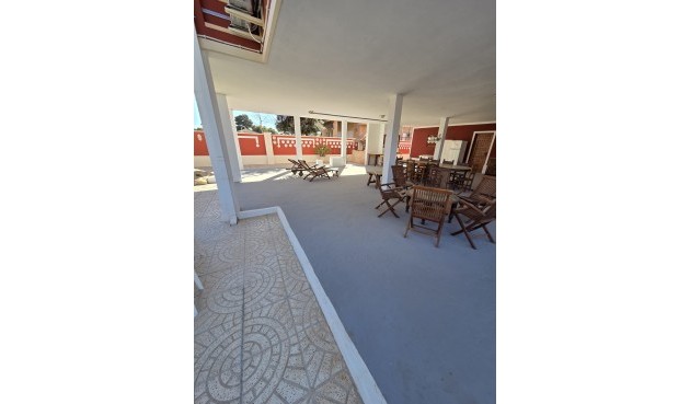 Återförsäljning - Villa -
Alicante - Costa Blanca