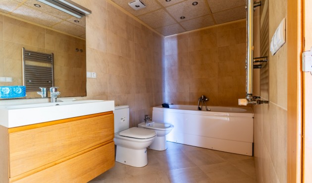 Återförsäljning - Villa -
Orihuela Costa - Costa Blanca