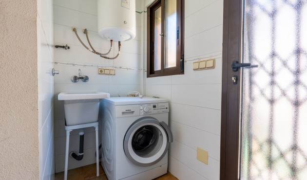 Återförsäljning - Villa -
Orihuela Costa - Costa Blanca