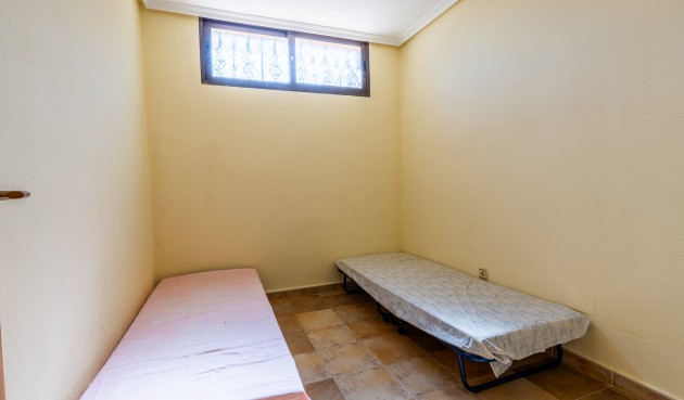 Återförsäljning - Villa -
Orihuela Costa - Costa Blanca