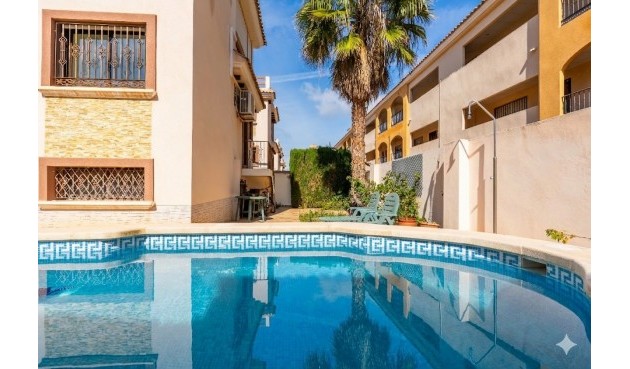 Återförsäljning - Villa -
Orihuela Costa - Costa Blanca