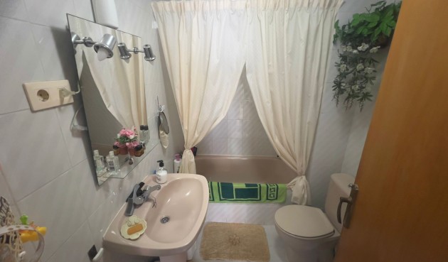 Återförsäljning - Apartment -
Torrevieja - Costa Blanca