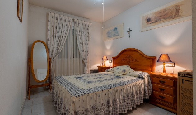 Återförsäljning - Bungalow -
Orihuela Costa - Costa Blanca