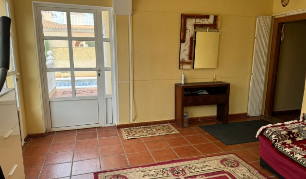 Återförsäljning - Villa -
Orihuela Costa - Costa Blanca