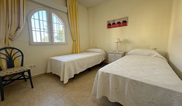 Återförsäljning - Villa -
Orihuela Costa - Costa Blanca