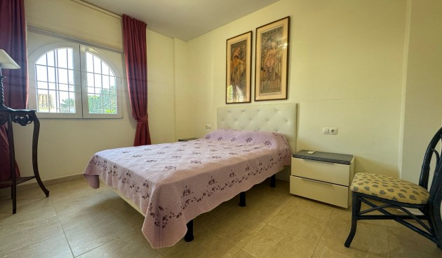 Återförsäljning - Villa -
Orihuela Costa - Costa Blanca