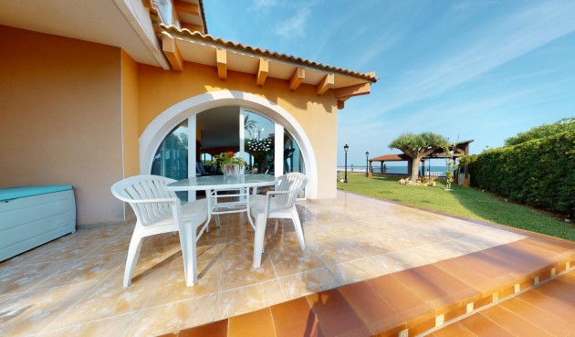 Återförsäljning - Villa -
Orihuela Costa - Costa Blanca