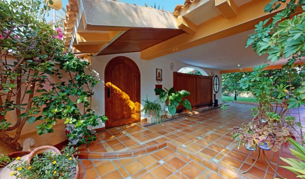 Återförsäljning - Villa -
Orihuela Costa - Costa Blanca