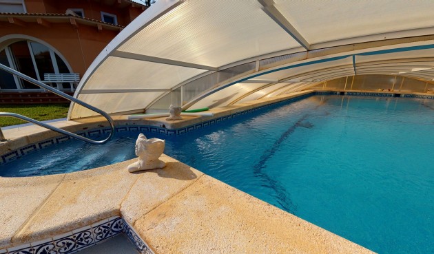 Återförsäljning - Villa -
Orihuela Costa - Costa Blanca