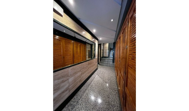 Återförsäljning - Apartment -
Torrevieja - Costa Blanca