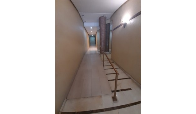 Återförsäljning - Apartment -
Torrevieja - Costa Blanca