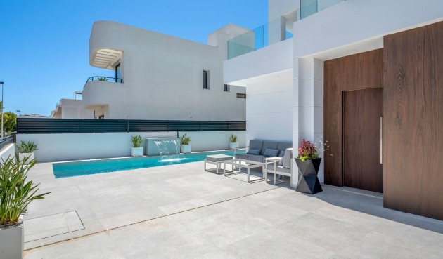 Återförsäljning - Villa -
Guardamar del Segura - Costa Blanca