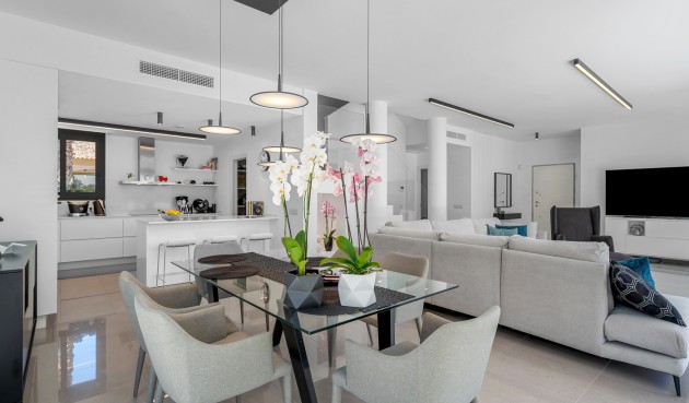 Återförsäljning - Villa -
Guardamar del Segura - Costa Blanca