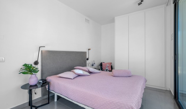 Återförsäljning - Villa -
Guardamar del Segura - Costa Blanca