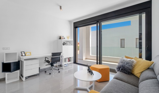 Återförsäljning - Villa -
Guardamar del Segura - Costa Blanca