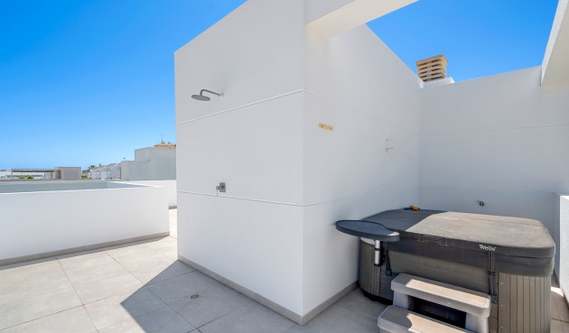 Återförsäljning - Villa -
Guardamar del Segura - Costa Blanca