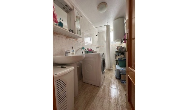 Återförsäljning - Apartment -
Torrevieja - Costa Blanca