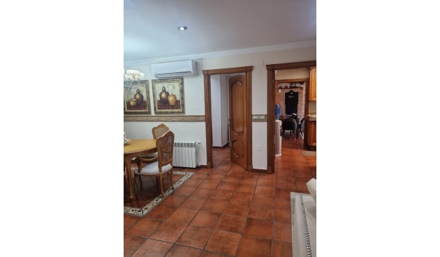 Återförsäljning - Town House -
Orihuela Costa - Costa Blanca