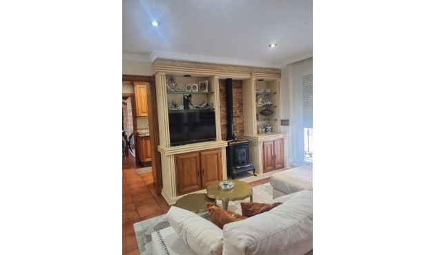 Återförsäljning - Town House -
Orihuela Costa - Costa Blanca